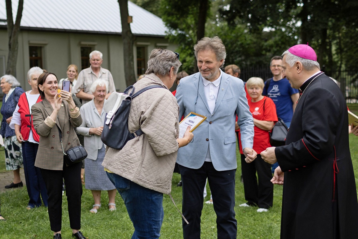 Marijampolės bazilikos parapijos foto