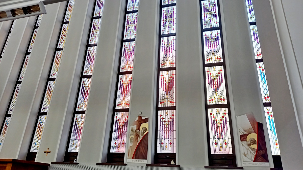 20250927_prisikeleb_02.jpg (370 KB)