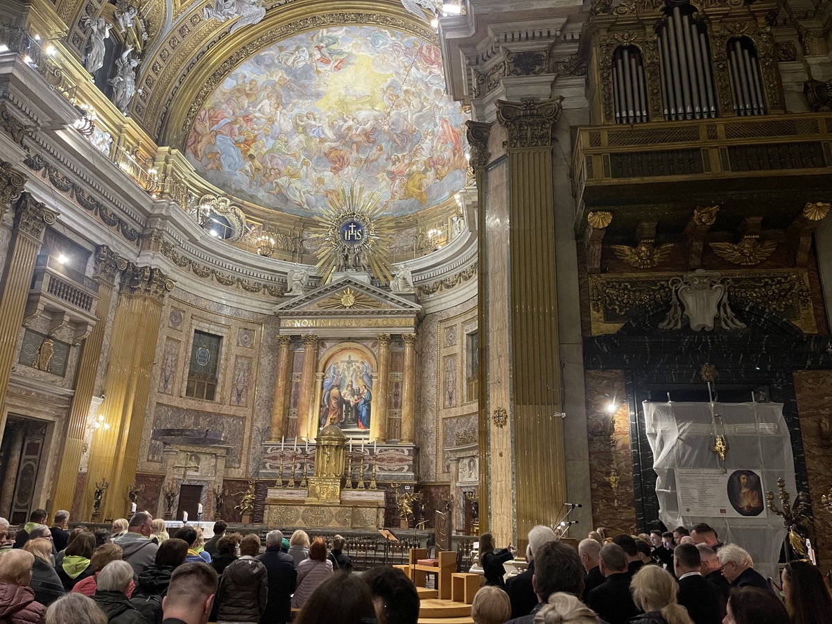 20250303roma_i-petrob_1200x800.jpg (182 KB)