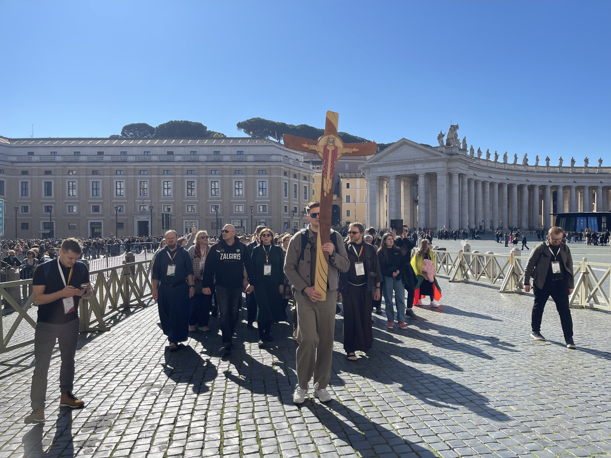 20250303roma_jurs_0298.jpg (141 KB)